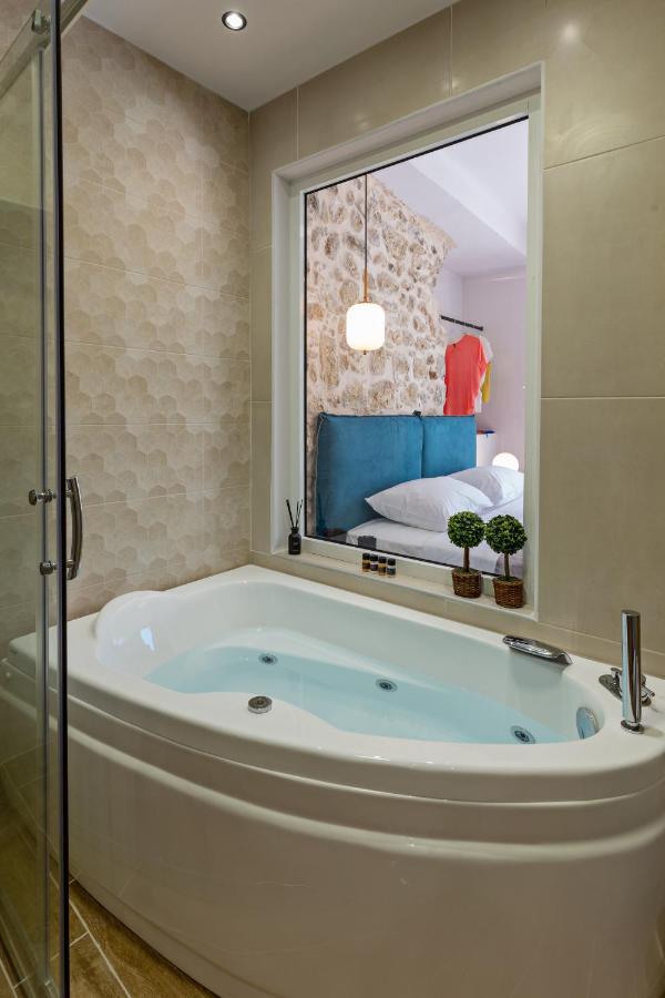 Erotokritos City Luxury Suites Ретимно Экстерьер фото